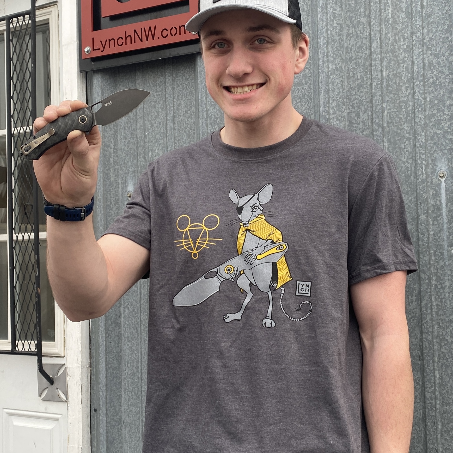 GiantMouse LynchNW Collab Biblio XL Volunteer Dark Grey Heather